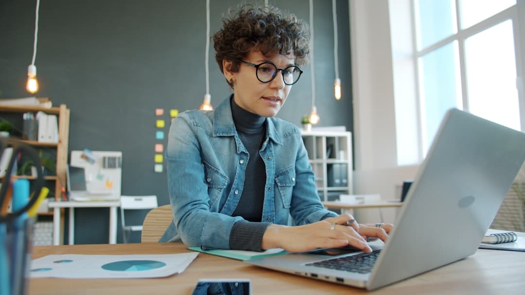 Choosing Order Types That Protect You When You're Away From Your Desk