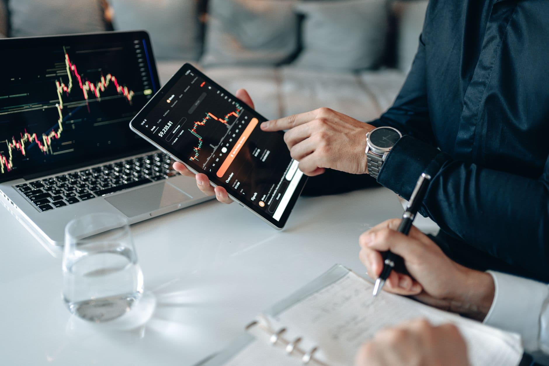 How to Read a Risk/Reward Ratio in a Stock Alert Before You Act